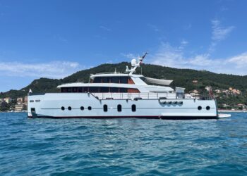 Camper & Nicholsons svela il 24 metri Codecasa Vero: eleganza classica ed un tocco di moderno