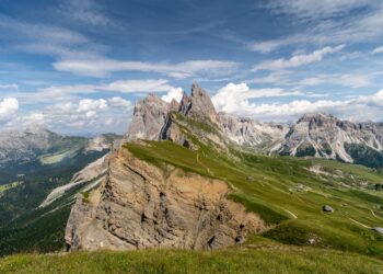 Biker influencer Andreas Tonelli trovato morto sulle Dolomiti
