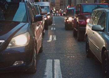 Dal 2026 scatta il blocco: ecco dove le auto diesel Euro 5 non potranno più circolare