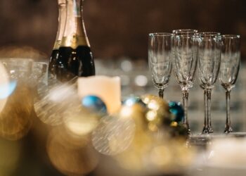 Campioni in campo, principianti in pista: il ballo imbarazzante di Sinner e Swiatek conquista Wimbledon