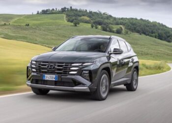 Hyundai TUCSON 2025: il SUV compatto che alza ancora l’asticella tra stile, tecnologia e versatilità