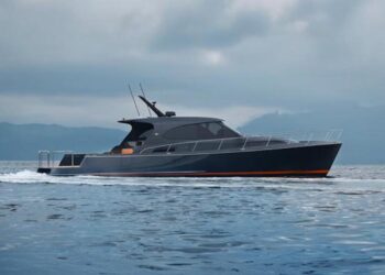 Navigare tra lusso e funzionalità? Questo yacht è la risposta definitiva