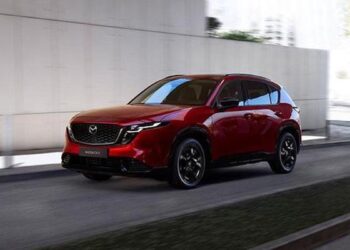 Questa è la Mazda CX-5 che non ti aspetti: più spazio, più potenza, più stile