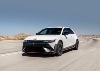 Hyundai IONIQ 5 N eletto Miglior Performance Car e Winter EV dell’anno dalla NEMPA