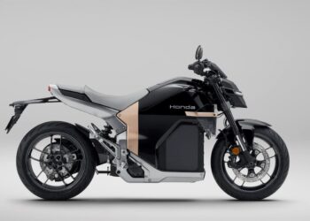 Honda WN7: svelata la prima moto elettrica della Casa dell’Ala