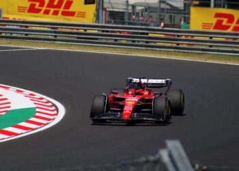 Formula 1, GP d’Olanda 2025: Piastri domina a Zandvoort, disastro Ferrari con doppio ritiro