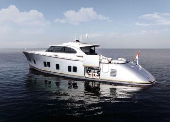 Zeelander 8: debutto mondiale del nuovo yacht di lusso al Monaco Yacht Show 2025