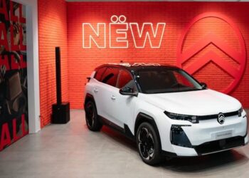 Scopri il SUV Citroën che unisce potenza, tecnologia e zero emissioni