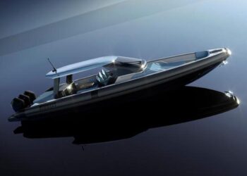 Pirelli 47, debutto mondiale al Cannes Yachting Festival 2025