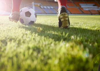 Tragedia in Brasile: calciatore muore dopo lo scontro con un animale sulla strada