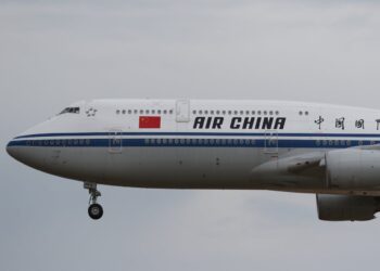 Fiamme a bordo di un aereo Air China: ecco cosa è successo nel volo per Seoul