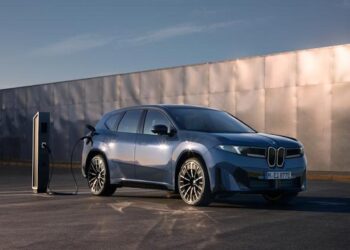 Nuova BMW iX3: debutta il design rivoluzionario della Neue Klasse