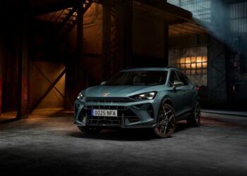 390 CV, 280 km/h e un sound da brividi: la nuova Formentor VZ5 è pura adrenalina