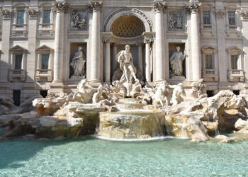 Fontana di Trevi, scatta il biglietto: ecco quanto pagheranno i turisti dal 7 gennaio