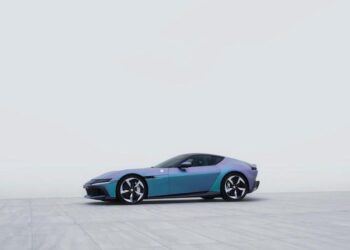 Ferrari svela una Tailor Made unica al mondo: ecco com’è fatta