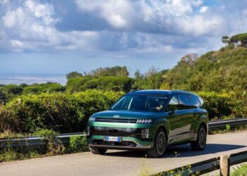 Il SUV elettrico che ti isola dal mondo: ecco come funziona la cancellazione attiva del rumore Hyundai