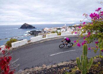 Vacanza in bicicletta: il cicloturismo guida il turismo del futuro