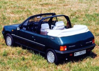 Peugeot 205 Cabriolet, perché è diventata un’icona degli anni 80
