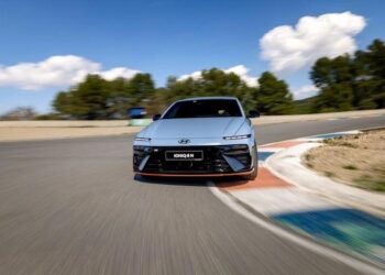 Hyundai IONIQ 6 N: la berlina elettrica supersportiva che ridefinisce il piacere di guida